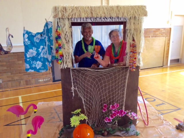 2015 photo luau  Jose Sandoval n Marty Ross